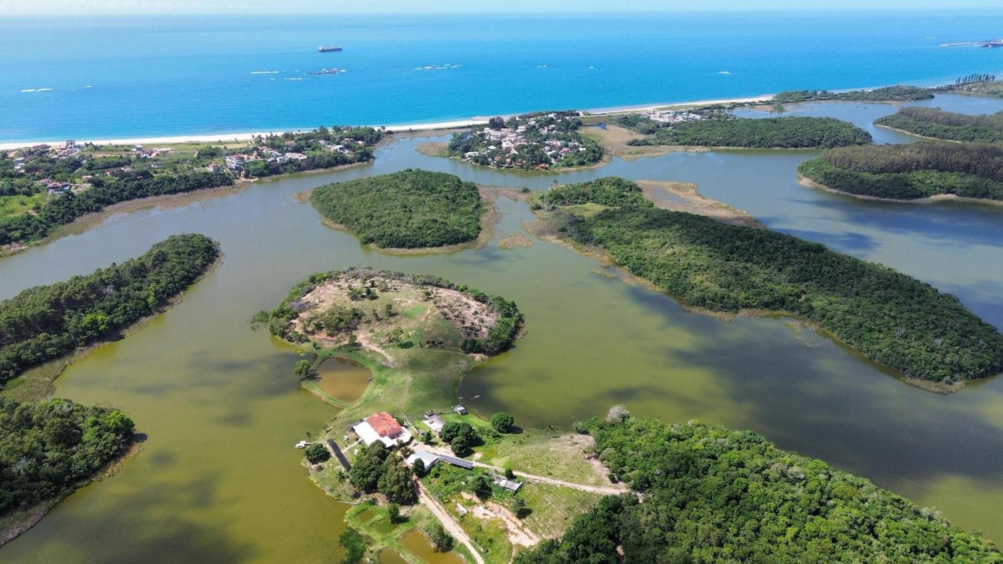Pousada Peninsula Santa Rita Гуарапари Екстериор снимка