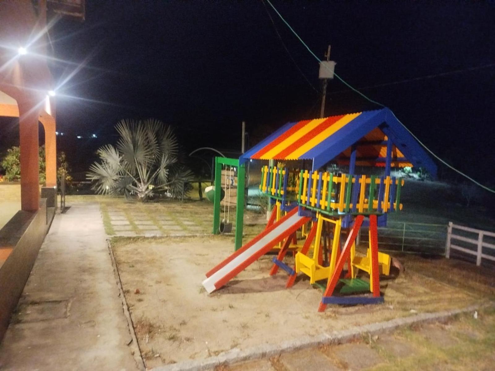 Pousada Peninsula Santa Rita Гуарапари Екстериор снимка